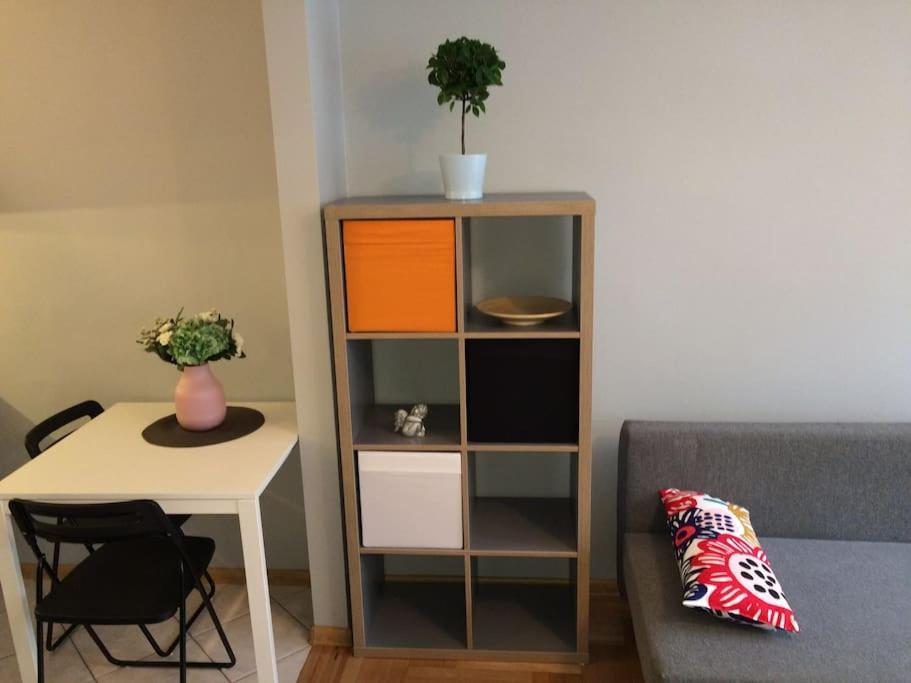 57 Lobzowska Bright Apartment Краков Экстерьер фото